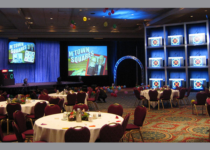 Celebrity Squares show in Canada
