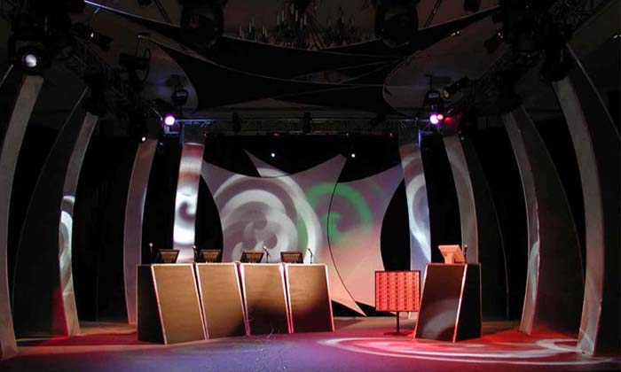 Millionaire on big stage in Florida-Circa 2001